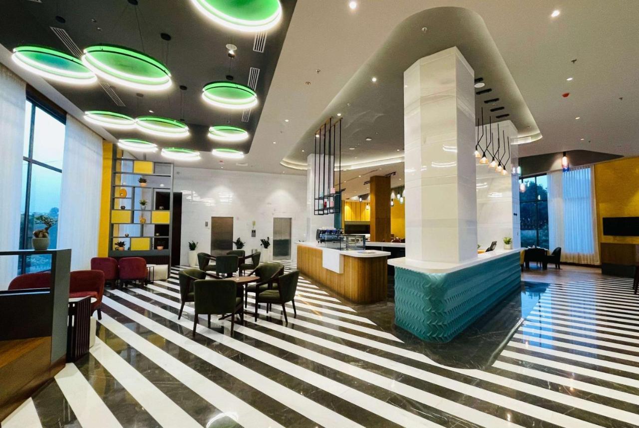 Ramada Encore By Wyndham Amritsar Airport 외부 사진