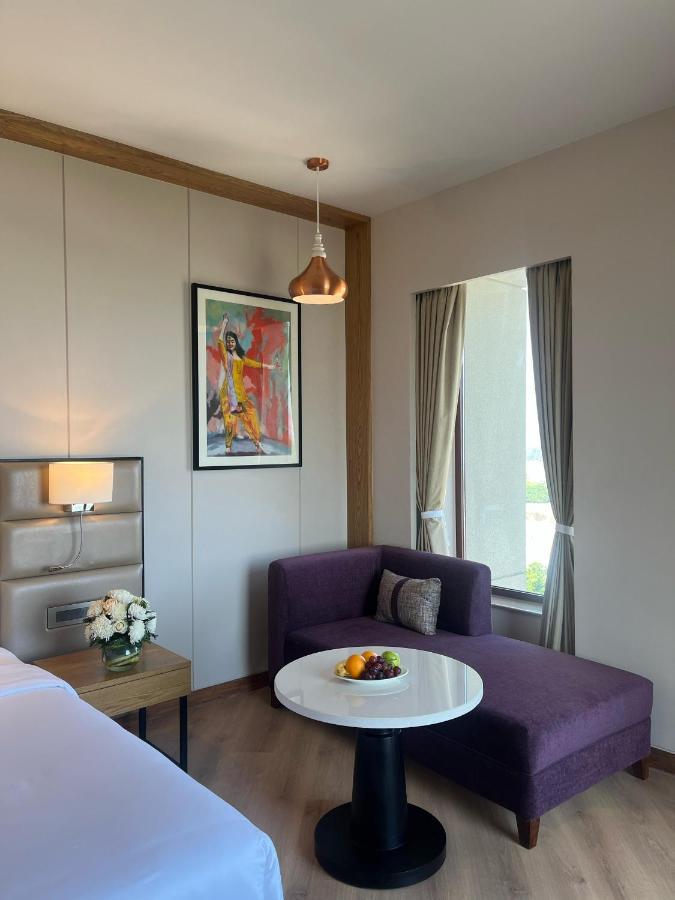 Ramada Encore By Wyndham Amritsar Airport 외부 사진
