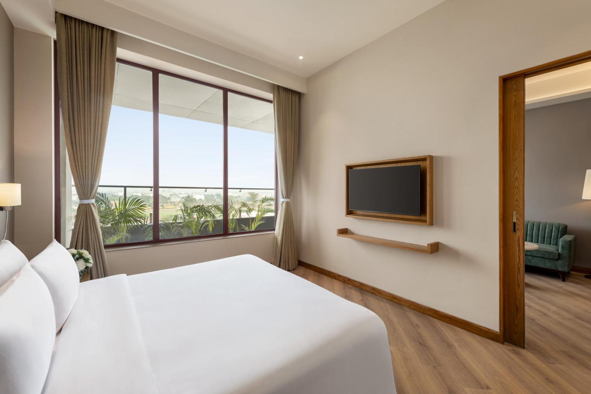 Ramada Encore By Wyndham Amritsar Airport 외부 사진